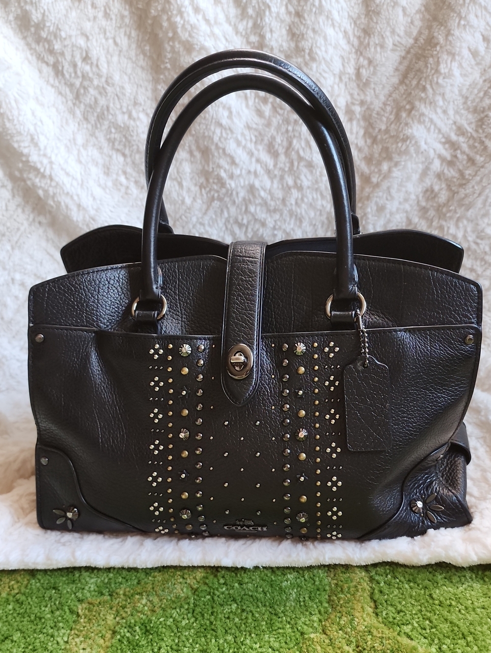 Coach Mercer Stachel  Bandana Rivets Pebbled Leather